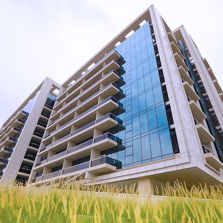 Live In The Middle Of Lagoons And Sea Ras al-Khaimah Luaran gambar
