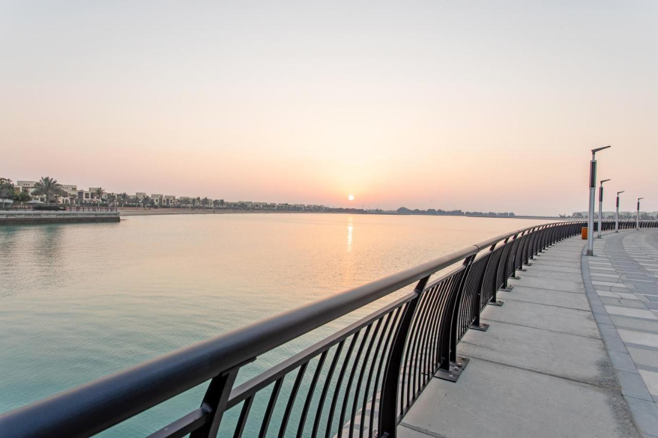 Live In The Middle Of Lagoons And Sea Ras al-Khaimah Luaran gambar