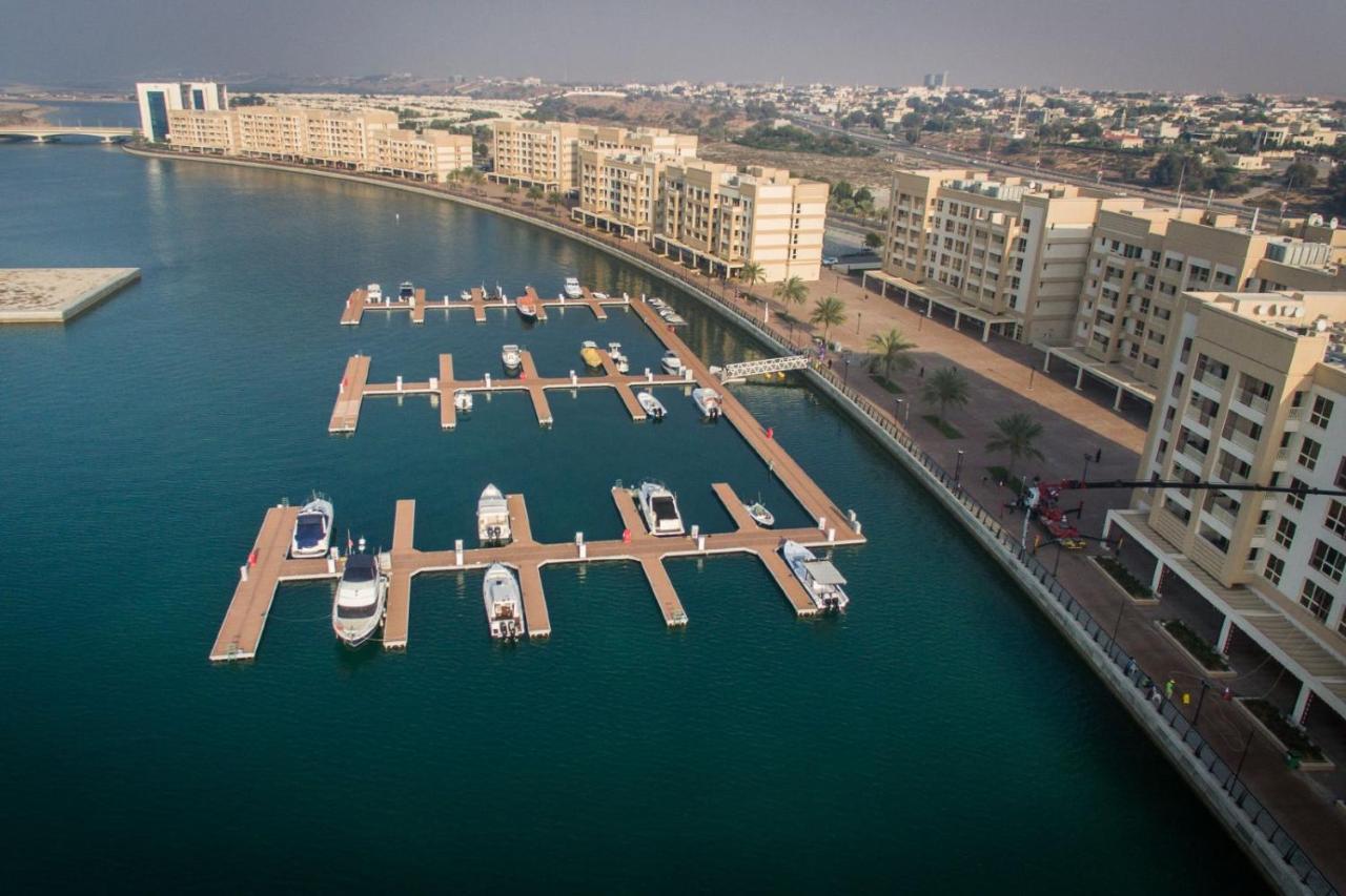 Live In The Middle Of Lagoons And Sea Ras al-Khaimah Luaran gambar